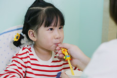 2歲小孩不會說話怎么辦？