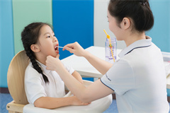 小孩吐詞不清晰如何訓練？